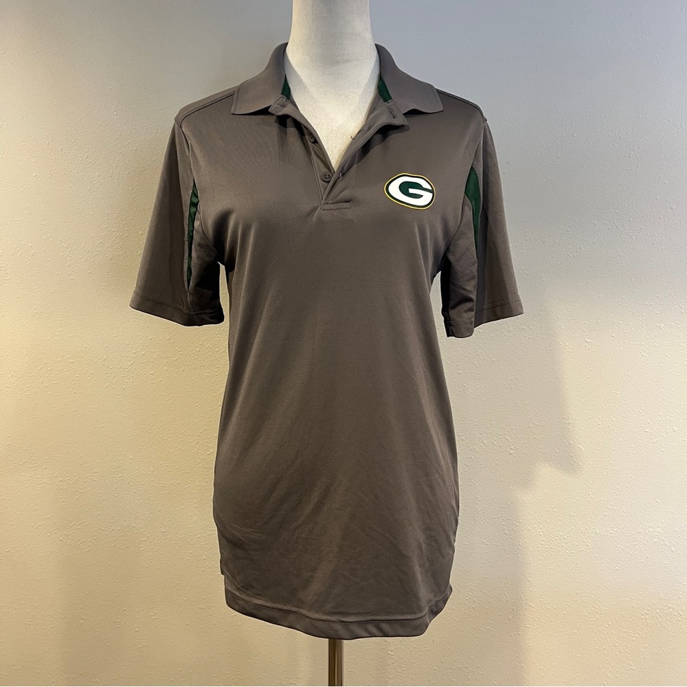 Gray Polo Shirt with Green Bay Packers Logo size small